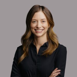 Julia Lewis